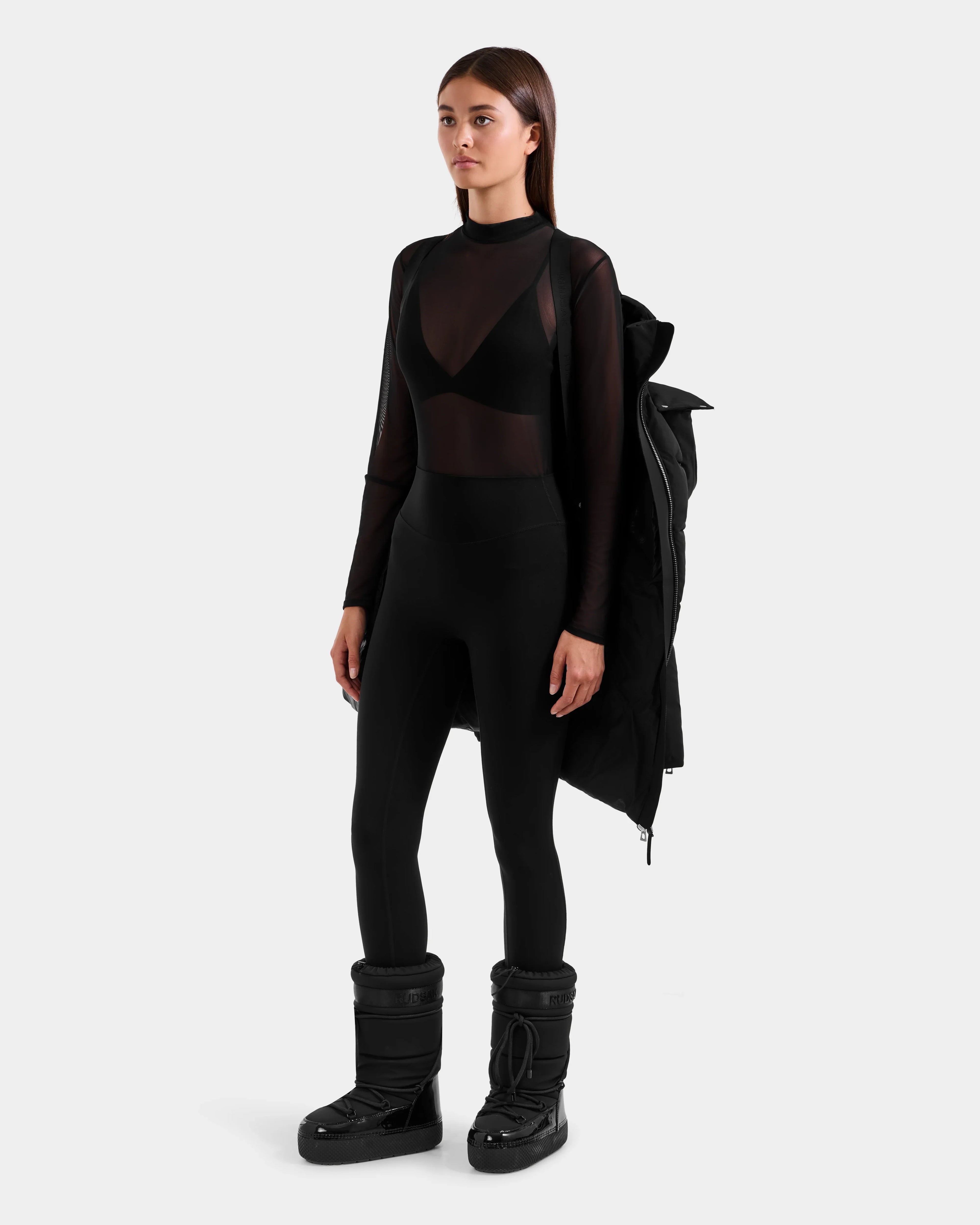 CAT H - 8125588 Black