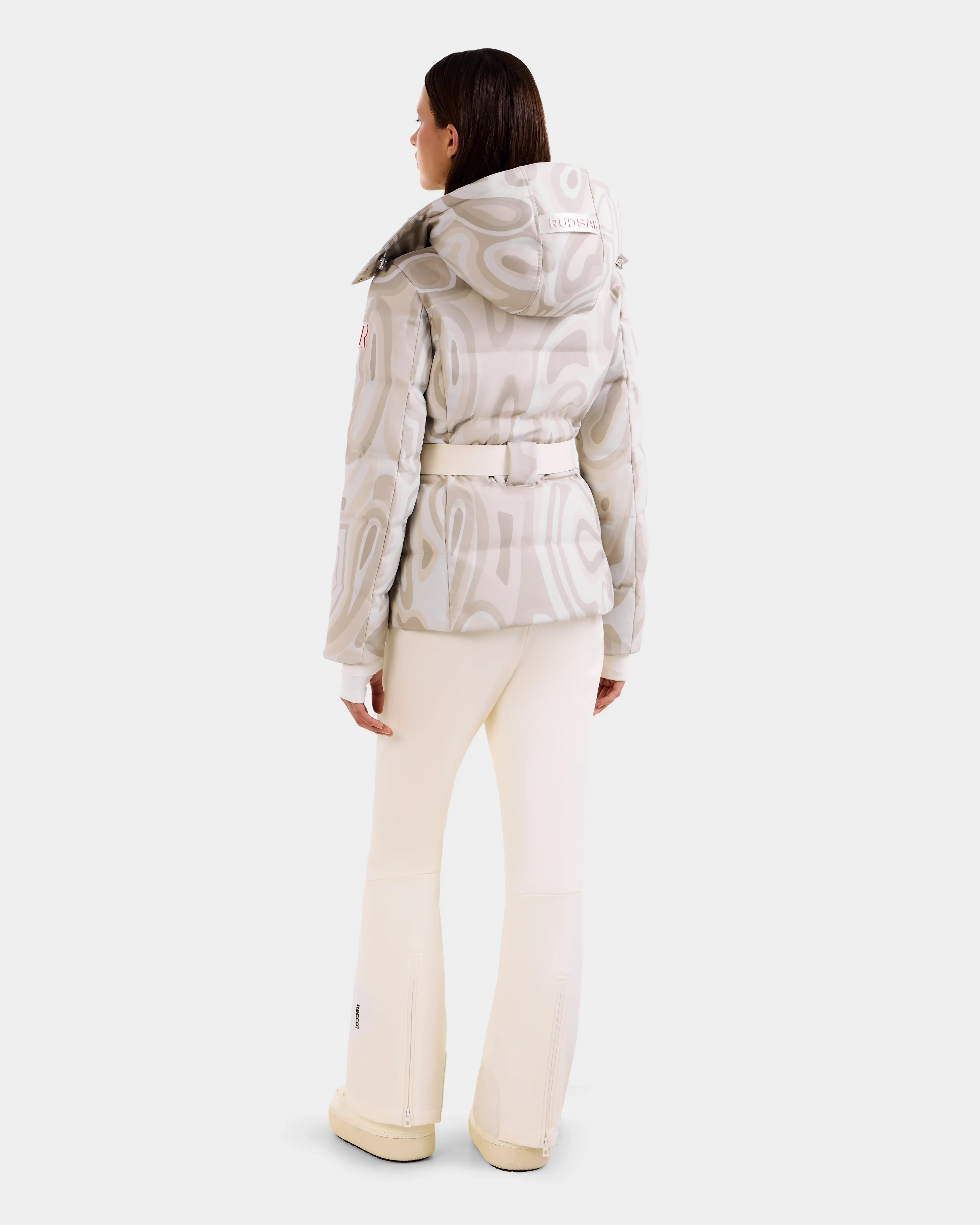 JOANNA P - 8125623 Vanilla Deja vu