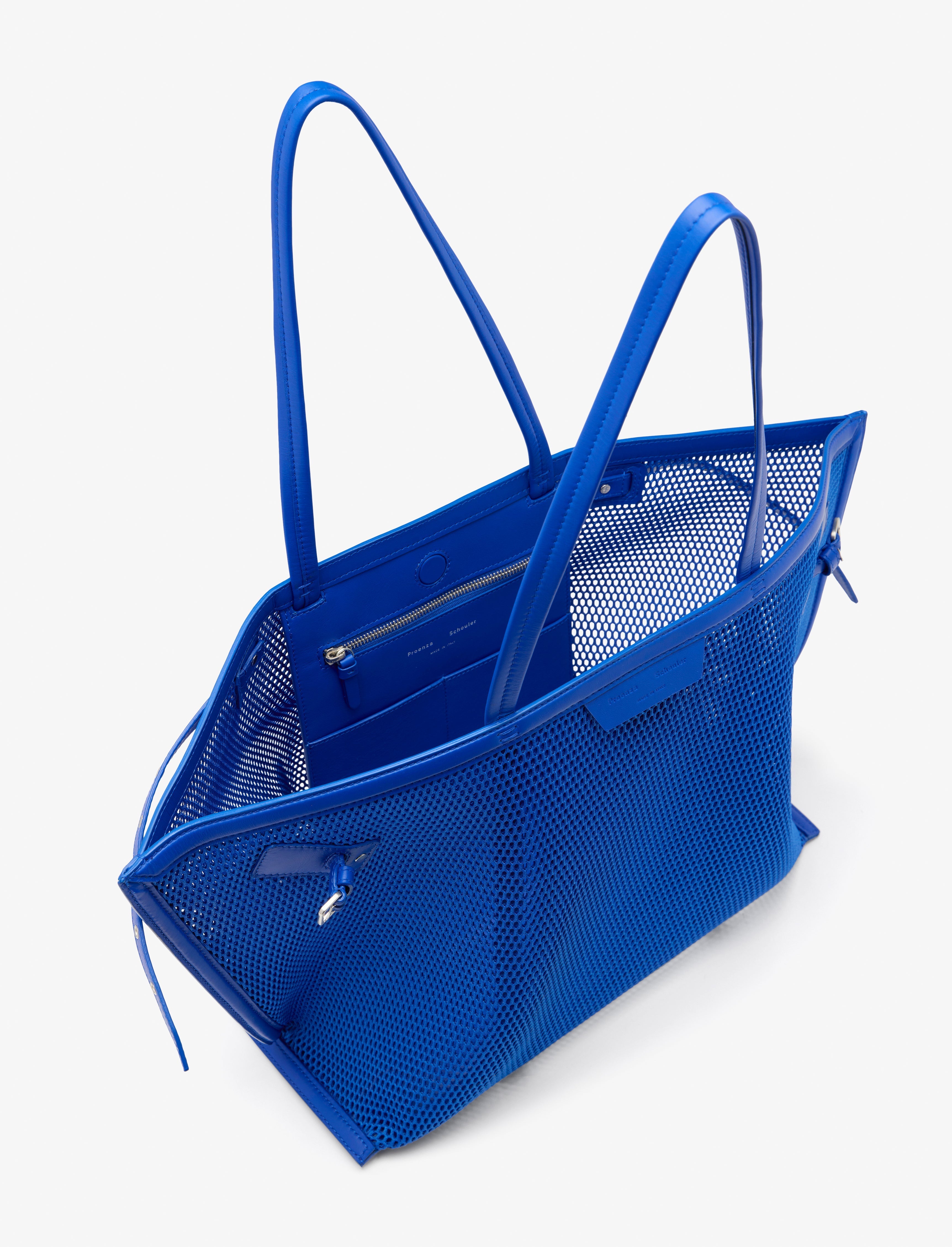 Days Carryall in Mesh