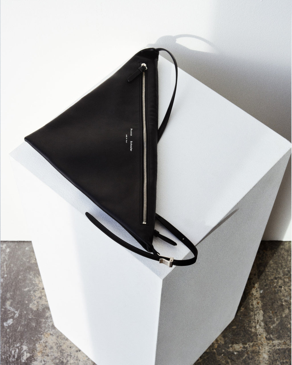 Tetra Shoulder Bag in Nappa